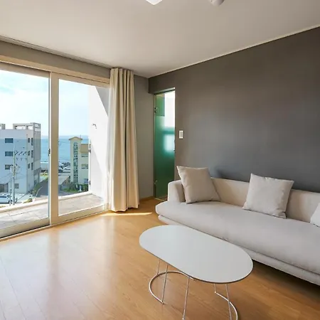 Pampas Hotel Jeju Exterior photo